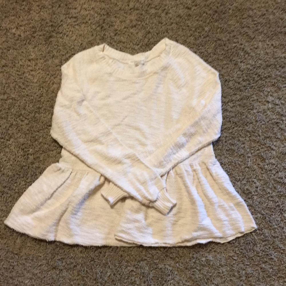 🌟NWOT Urban Outfitters sweater🌟
